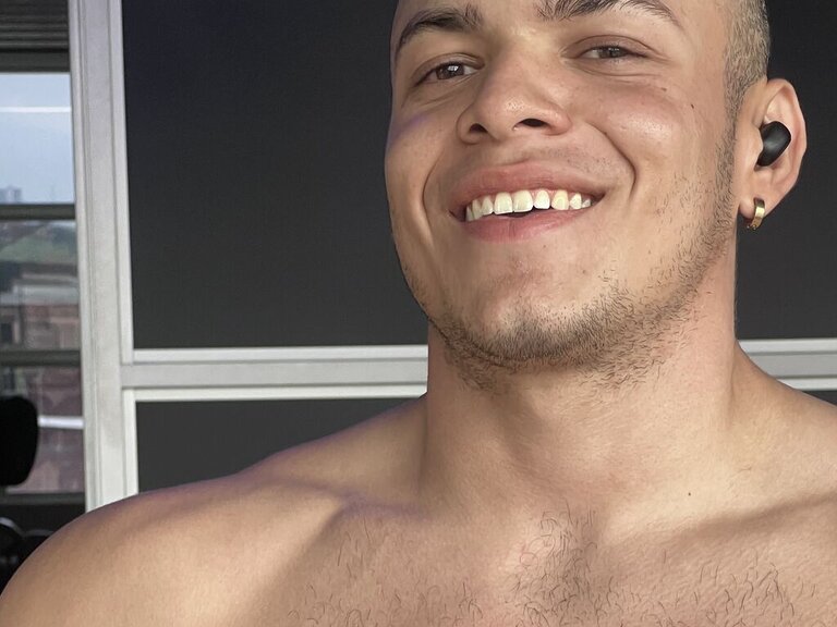 StevenStonee Cumshow Vip